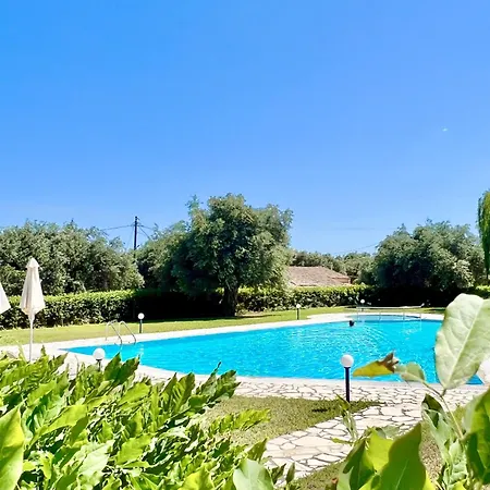 Alpha Minivilla By Dadovillas Barbati