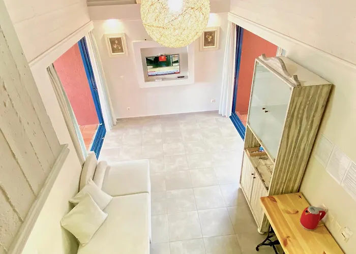 Alpha Minivilla By Dadovillas *