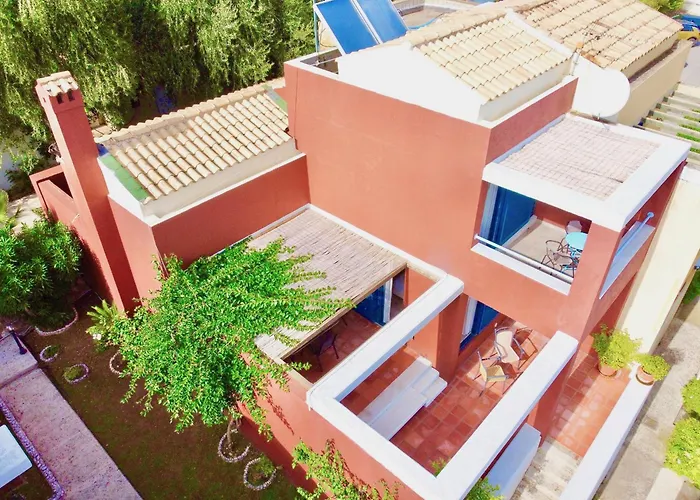 Alpha Minivilla By Dadovillas Μπαρμπάτι