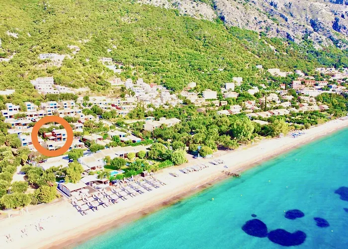 Villa Alpha Minivilla By Dadovillas Barbati